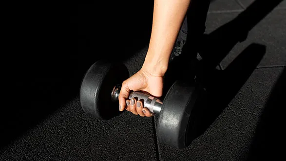 Courtesy to Calories: How Re-racking Weights Boosts Your Fitness